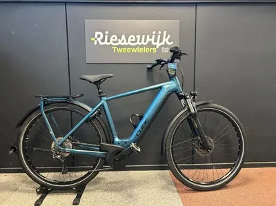 Cube Kathmandu Hybrid One 625
